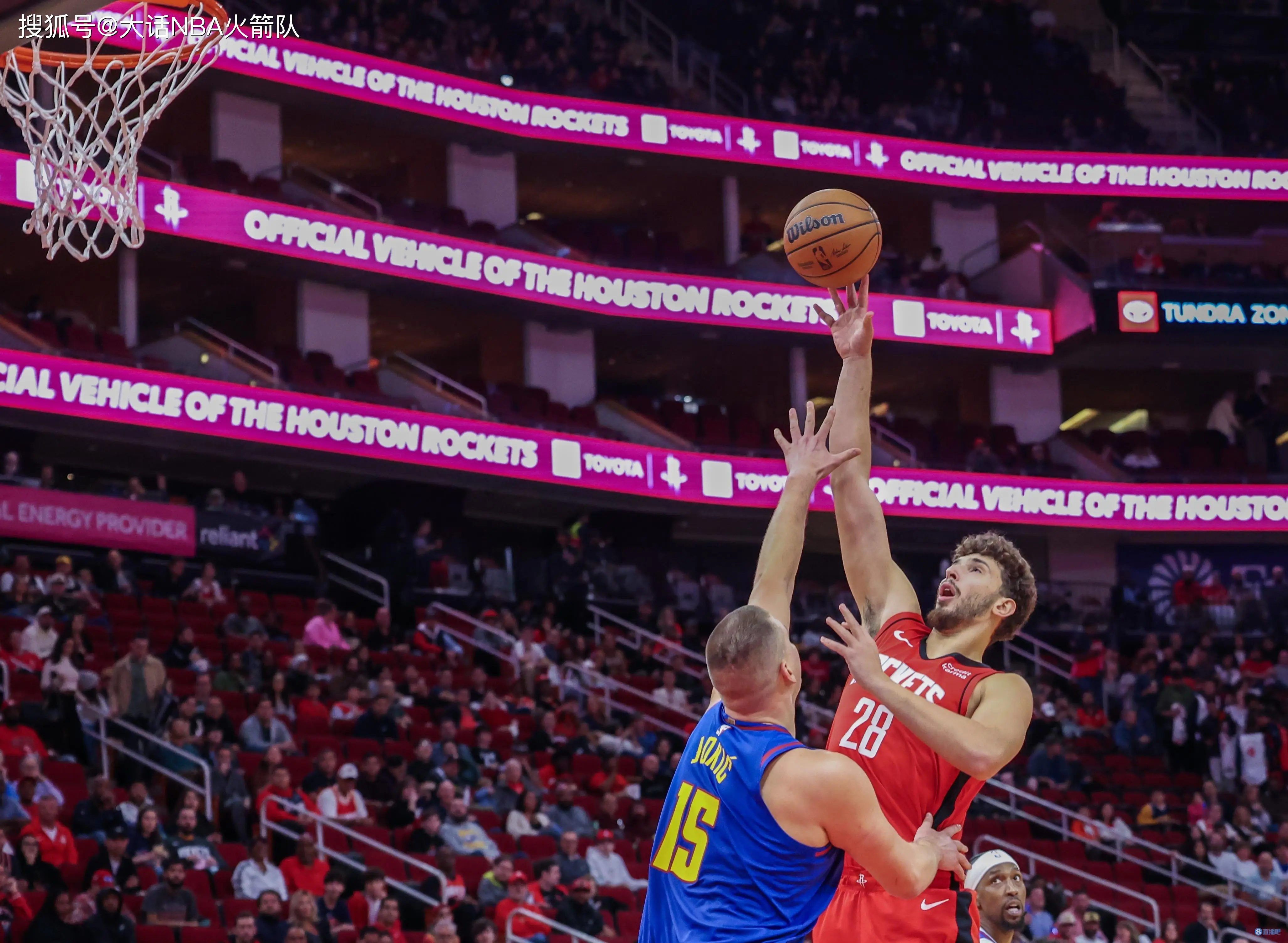 掘金内线新援：用防守定义价值，他能撑起禁区未来吗？