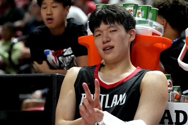 NBA 状元之子登陆 CBA！宁波官宣签下火箭旧将小马丁 父子续写联赛传奇