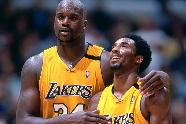 1600 万签出亿元价值！湖人状元化身奥尼尔，20+14 统治禁区助队领跑西部